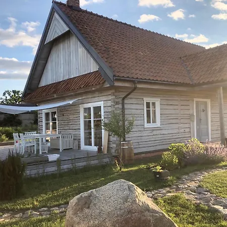 Dom Z Bieszczad Na Kaszubach - Caloroczny Dom Z Balia Ogrodowa בית נופש