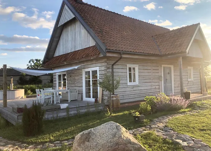 Dom Z Bieszczad Na Kaszubach - Caloroczny Dom Z Balia Ogrodowa בית נופש